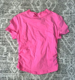 Hot Pink Crop Top Size XS thumbnail 1