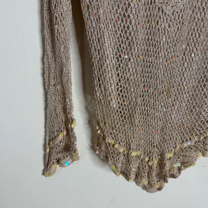 R & M Richards Y2K Beige Crochet Knit Fairycore Long Sleeve Top with Sequins Size L Festival thumbnail 2