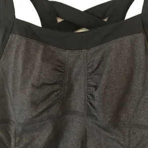 Athleta scrunch ruched‎ crisscross athletic long charcoal gray tank top XS thumbnail 3