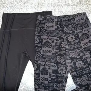 Fabletics leggings and flared pants bundle set size L ￼ thumbnail 3