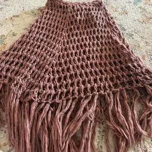 Handmade Mauve Crochet Open Knit Fringe Poncho Boho Capelet Dusty Rose thumbnail 3