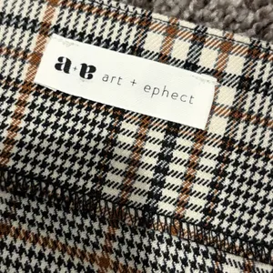 Art and EPHECT Women's Skirt Size Large Short. Plaid Skirt. thumbnail 6