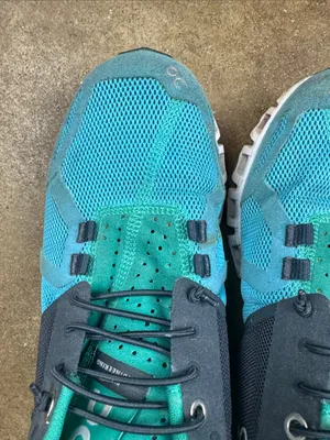 On Running Cloud Sneakers in Teal and Blue Size: 8 thumbnail 5