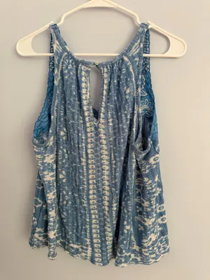 Lucky Brand Top thumbnail 2