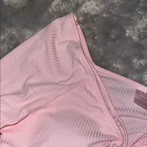 No Boundaries Pink Ribbed Heart Ring Crop Top XL (15-17) thumbnail 4