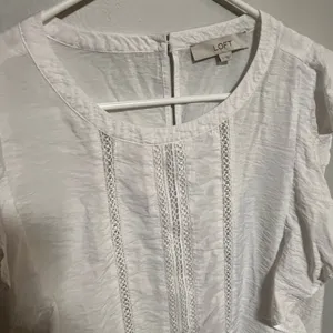 LOFT Textured White Blouse with Ruffle Detail thumbnail 2
