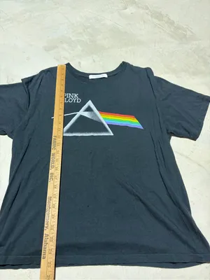 Daydreamer Pink Floyd Black Tee Prism Rainbow medium thumbnail 5