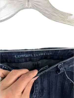 Nice Women’s Cowgirl Tuff Jean Co Size W26 L35 thumbnail 3