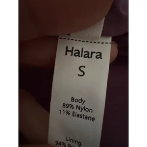 Brand New Halara Women's Small Low Support Lace Overlay Cropped Yoga Sports Bra thumbnail 4