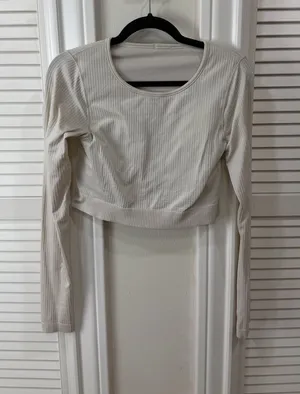 Lululemon Ebb to Street Long Sleeve thumbnail 1