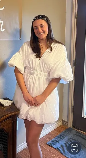 Pretty Little Thing Bubble Puff Dress! Very bridal! thumbnail 1