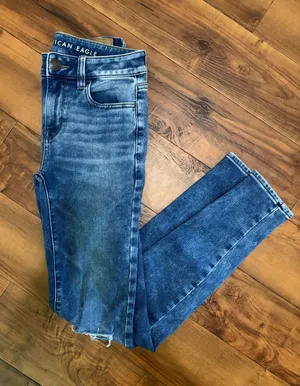 American Eagle Hi-Rise Jeggings thumbnail 1