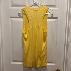 Banana Republic Womens Yellow V-Neck Button Front Cardigan Vest Size M Pockets‎ thumbnail 4