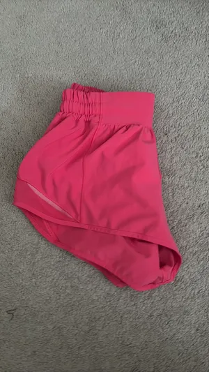     Lululemon hotty hots thumbnail 4