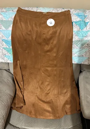 En Crème Skirt thumbnail 1