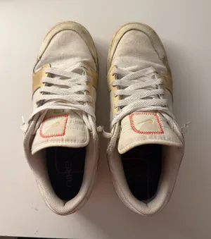 Nike Dunk Low Women’s Sneakers thumbnail 1