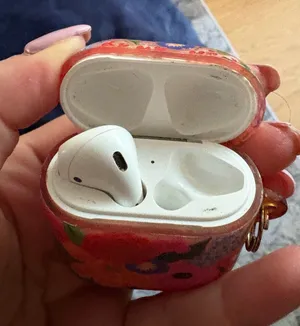 AirPods Apple thumbnail 1