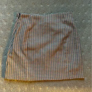 Forever 21 Plaid Mini Skirt thumbnail 5