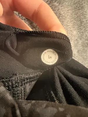 Lululemon bra thumbnail 3