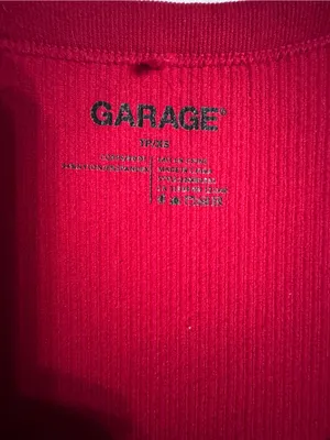 Garage Red Ribbed V-Neck Short Sleeve Crop Top thumbnail 5