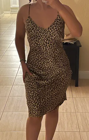 Audrey 3+1 Slip Silk Leopard Print Midi Dress thumbnail 1