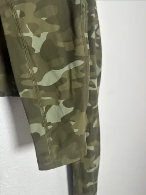 Buffbunny Camo High Waist Leggings Olive Green Small Athleisure Athletic Travel thumbnail 3