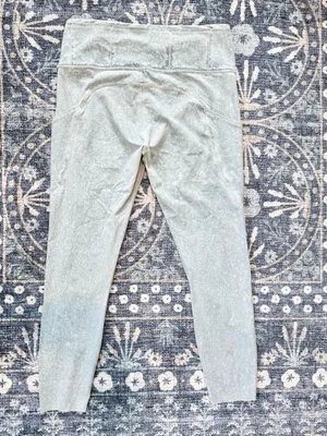 Lululemon Active Leggings with Side Pockets thumbnail 4