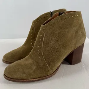 Frye Nora Suede Studded Booties‎ in Olive Green Size 8 thumbnail 4