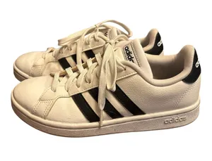 Adidas Grand Court Sneakers Women’s Size 7 White Black Classic 3-Stripes thumbnail 1