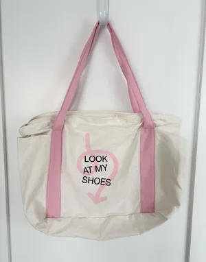 DSW fun large tote bag thumbnail 1
