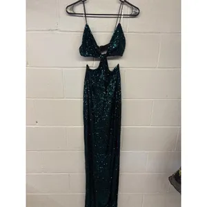 NWT Nookie Sz M Diaz Sequined Cut Out Emerald Sleeveless Side Slit Cocktail Gown thumbnail 3