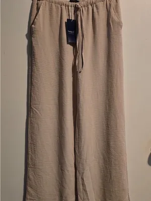 Women's Wide-Leg Drawstring Pants in Light Beige thumbnail 7