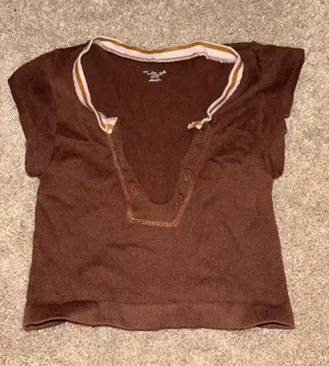 Urban Outfitters Top thumbnail 1