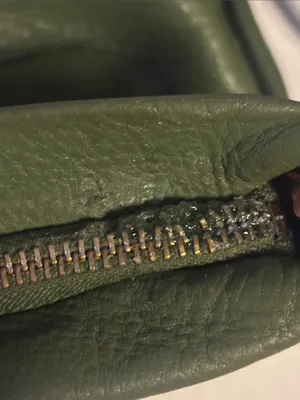 B Makowsky Olive Green Leather Crossbody Silver Hardware With B Hang Tag thumbnail 16