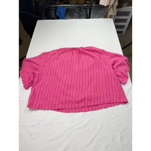 Universal Threads womens linen blend pink stripe cropped shirt. Size M. beach thumbnail 6