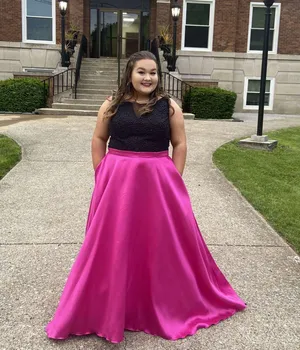 Sydney’s closet prom dress Pink Size 16 thumbnail 1