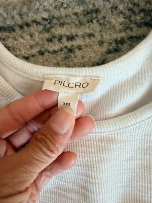 Anthropology pilcro white cropped racer back studded tank top XXS thumbnail 5