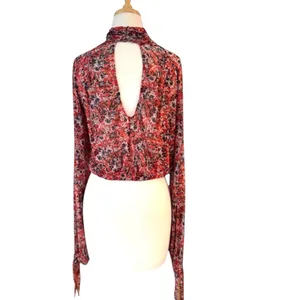 Free People All Dolled Up Top Red Combo Open Back Sheer Tie Cuffs Size Medium thumbnail 5