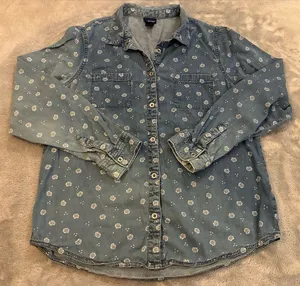 Women’s Basic Editions Brand Denim Printed Button thumbnail 1