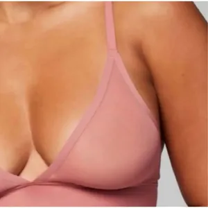 ✨SOMA Mesh Triangle Sz Medium Bra Bralette With Get-A-Grip Straps in Clay Rose✨ thumbnail 3