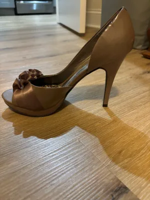 Carlos Heels by Carlos Santana thumbnail 2