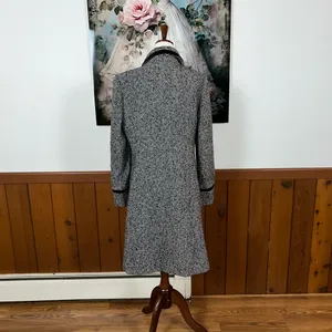 Gorgeous LOFT Wool Tweed Coat with Black Velvet Trim! thumbnail 5