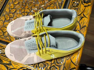 On Cloud Shoes Women’s thumbnail 3