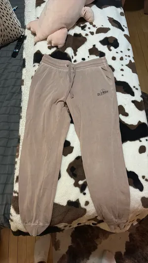 Old Navy Sweatpants thumbnail 2