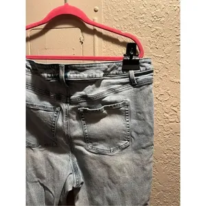 m Jeans By Maurices Light Colored Mid-Rise Kick Boot Ankle Jeans Woman’s Size 16 thumbnail 10