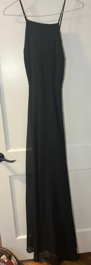 Black Gown Lulus Formal thumbnail 3