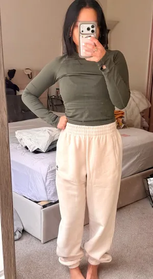 Adidas sweat pants  thumbnail 2
