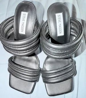 Steve Madden Tahani Trapunto Strap Sandal thumbnail 2