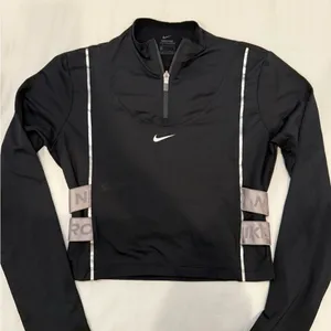 Barry’s Nike Women's Black and Gray Zip-Up Sweatshirt thumbnail 1