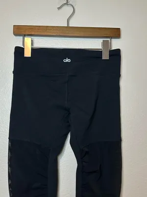 Alo yoga Pilates mesh leggings black quietluxury trendy influencer casual medium thumbnail 6